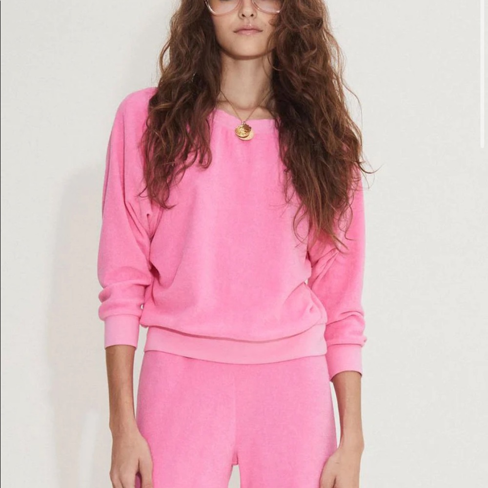 ❗️SOLD❗️Suzie Kondi Terry Raglan